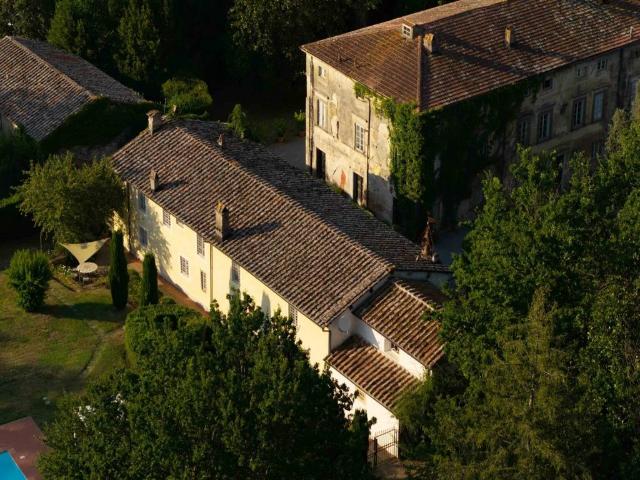 Villa Indipendente in vendita a Capannori, Toscana