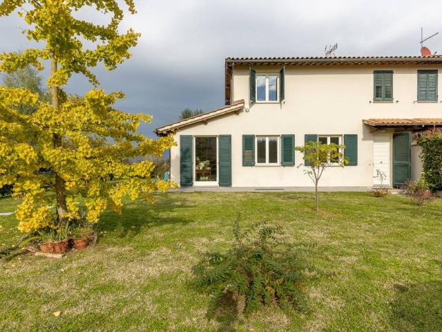 Villa Indipendente in vendita a Tassignano, Capannori