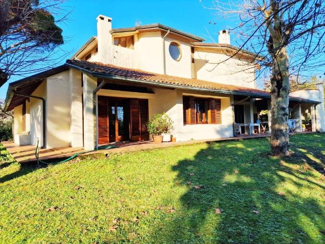 Villa Indipendente in vendita a Camigliano Santa Gemma, Capannori