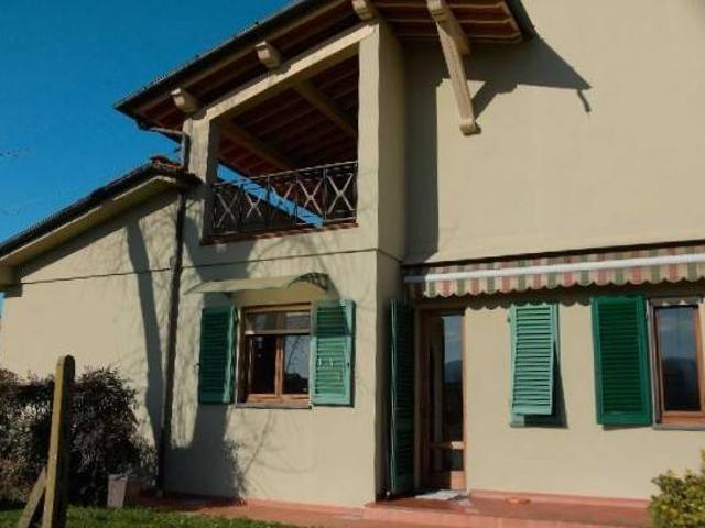 Villa Indipendente in vendita a Capannori, Toscana