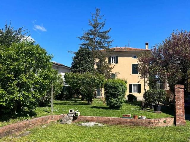 Villa Indipendente in vendita a Carraia, Capannori