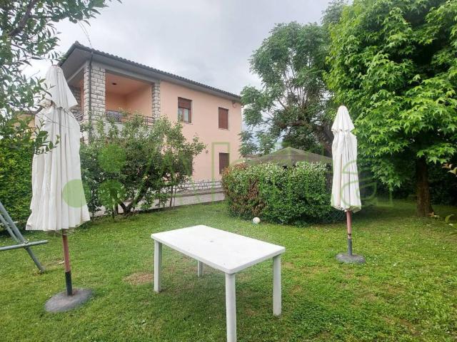 Villa Indipendente in vendita a Capannori, Toscana
