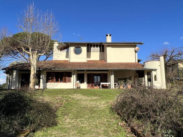 Villa Indipendente in vendita a Camigliano Santa Gemma, Capannori