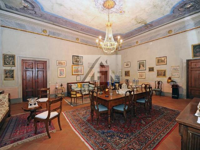 Villa Indipendente in vendita a Capannori, Toscana