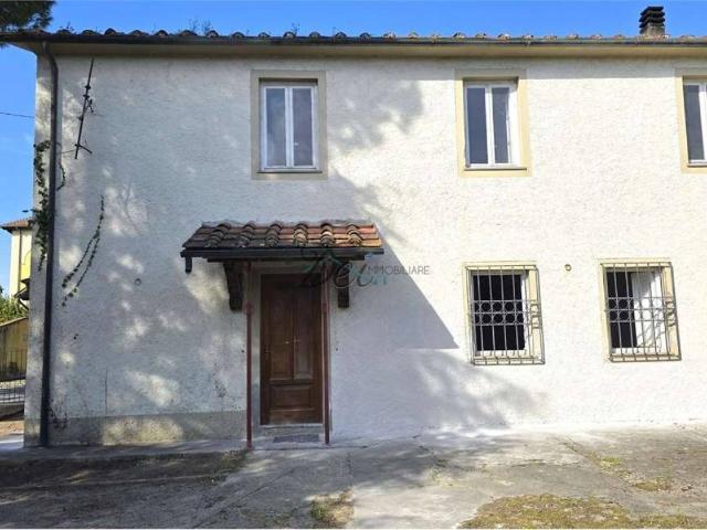 Villa Indipendente in vendita a Capannori, Toscana