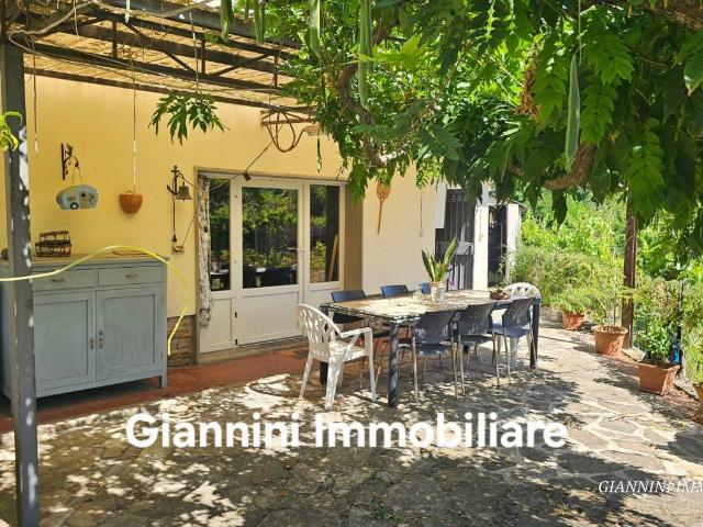 Villa Indipendente in vendita a Capannori, Toscana