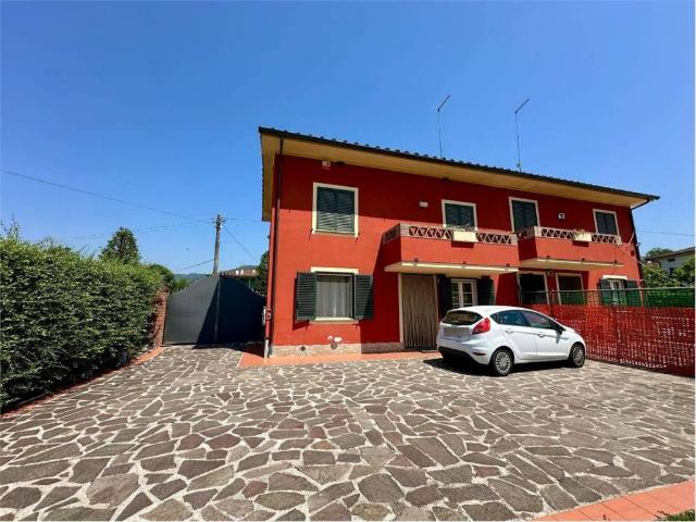 Villa Indipendente in vendita a Capannori, Toscana
