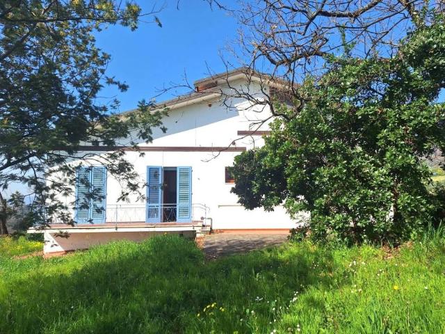 Villa Indipendente in vendita a Tofori, Capannori