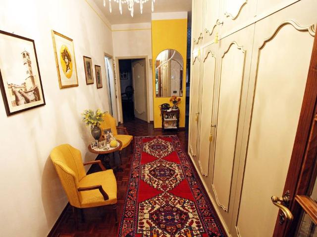 Villa Indipendente in vendita a Verciano, Capannori