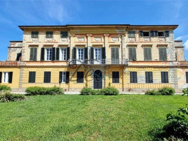 Villa Indipendente in vendita a Camigliano Santa Gemma, Capannori