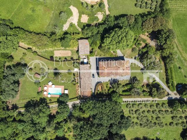 Villa Indipendente in vendita a Capannori, Toscana