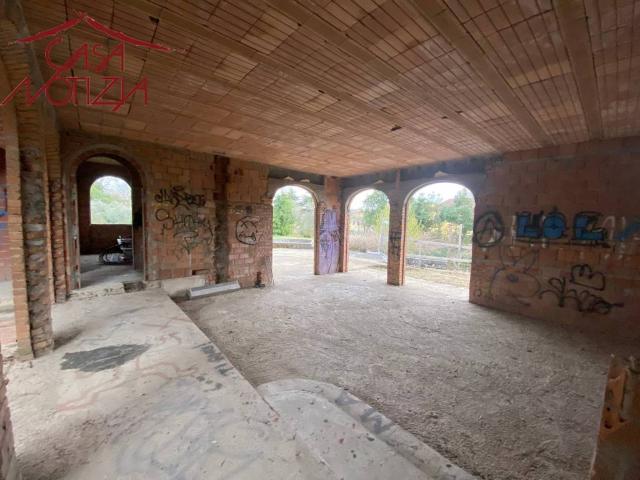 Villa Indipendente in vendita a San Colombano, Capannori