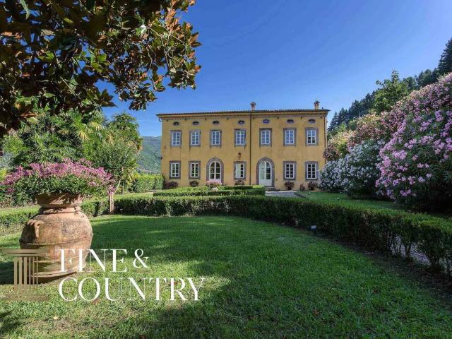 Villa Indipendente in vendita a Capannori, Toscana