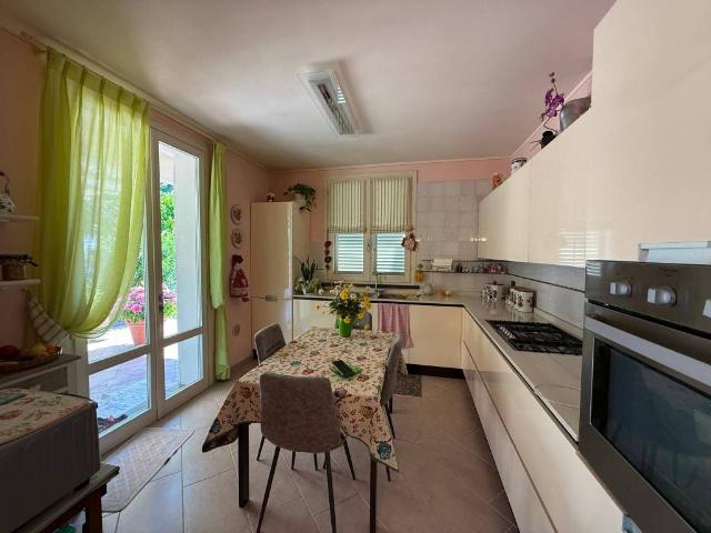 Villa Indipendente in vendita a Capannori, Toscana
