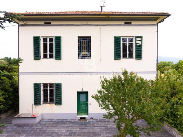 Villa Indipendente in vendita a Santa Margherita, Capannori