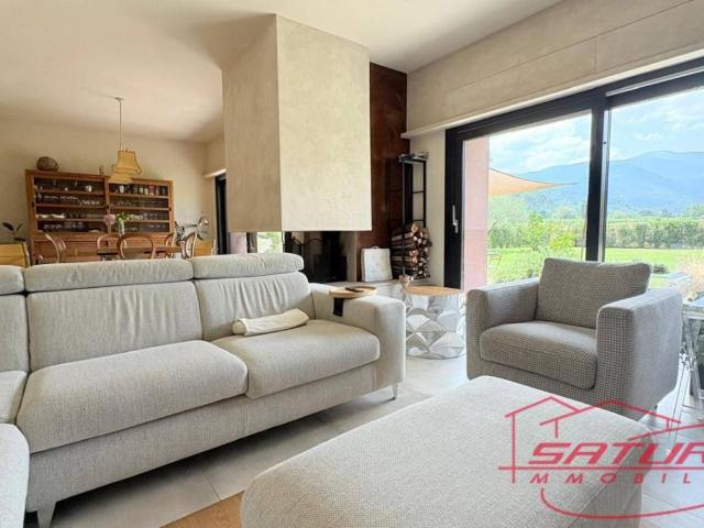 Villa Indipendente in vendita a Capannori, Toscana