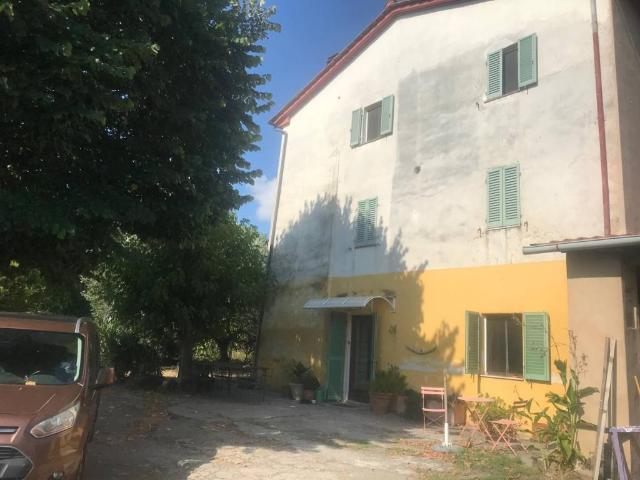 Villa Indipendente in vendita a Castelvecchio di Compito, Capannori