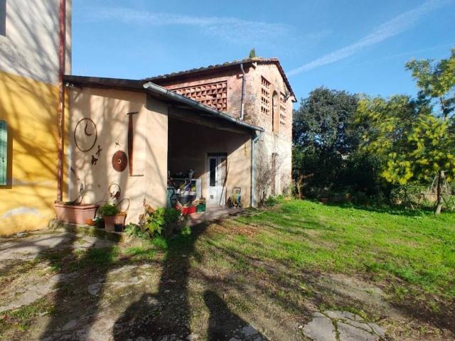 Villa Indipendente in vendita a Castelvecchio di Compito, Capannori