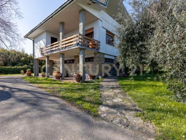 Villa Indipendente in vendita a Capannori, Toscana