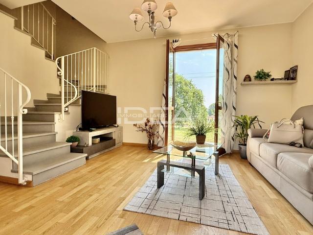 Villa Indipendente in vendita a Capannori, Toscana