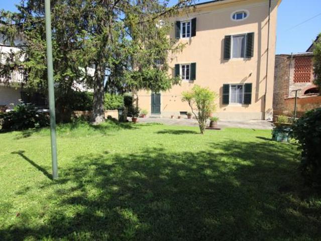 Villa Indipendente in vendita a Camigliano Santa Gemma, Capannori