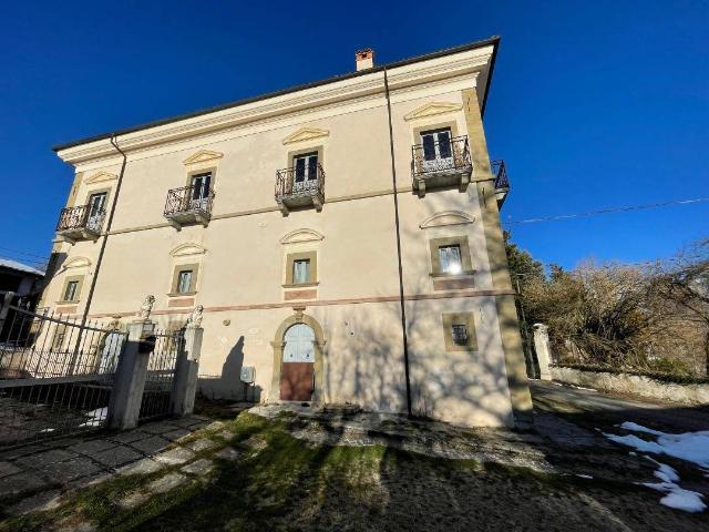 Villa Indipendente in vendita a Montereale, Abruzzo