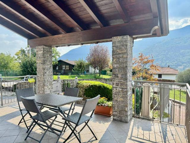 Villa Indipendente in vendita a Mortesina, Capizzone