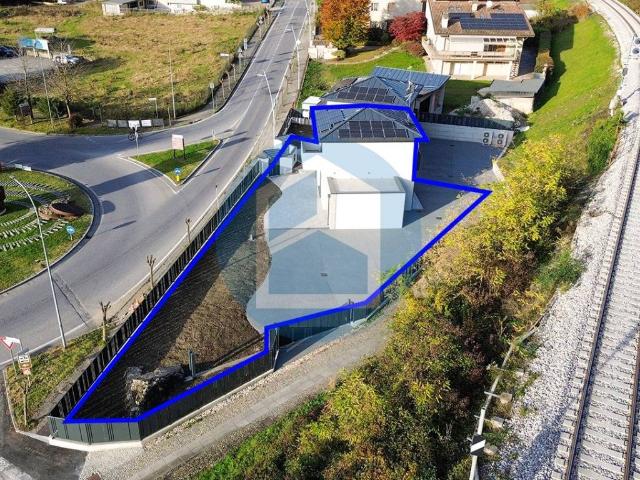 Villa Indipendente in vendita a Comunità montana della valle Camonica, Capo Di Ponte