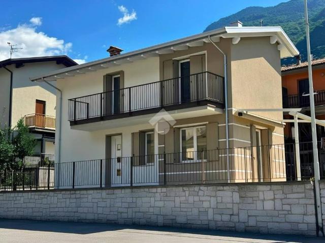 Villa Indipendente in vendita a Comunità montana della valle Camonica, Capo Di Ponte