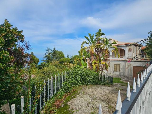 Villa Indipendente in vendita a Scafa, Capo D'orlando