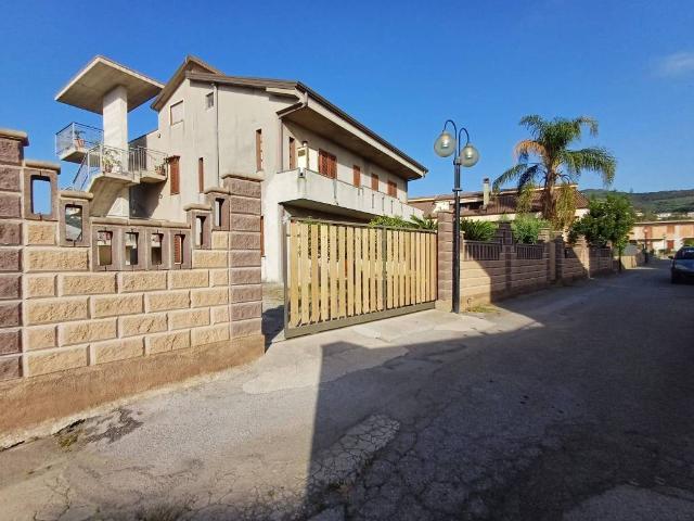 Villa Indipendente in vendita a Piana, Capo D'orlando