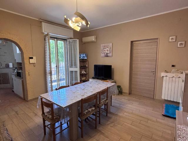 Villa Indipendente in vendita a Capodrise, Campania