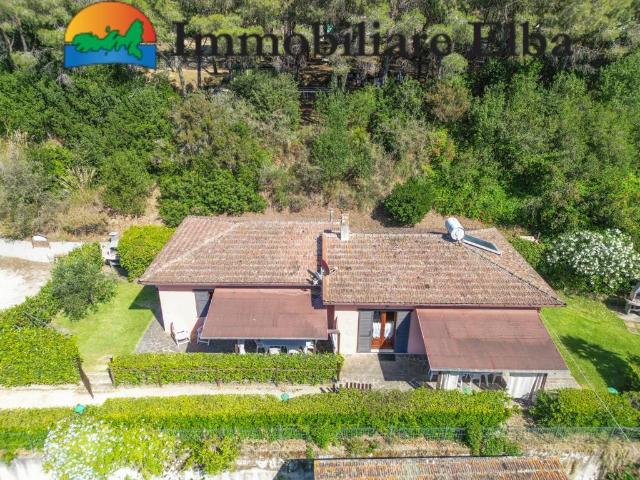 Villa Indipendente in vendita a Capoliveri, Toscana