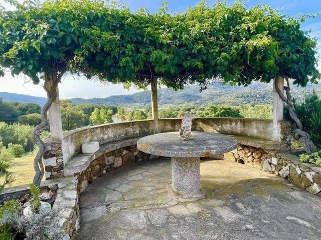 Villa Indipendente in vendita a Capoliveri, Toscana