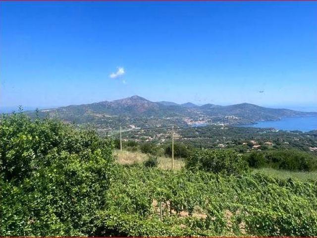 Villa Indipendente in vendita a Trappola, Capoliveri