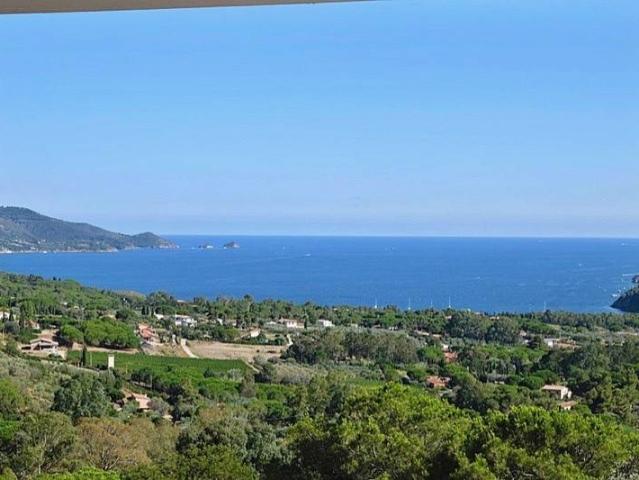 Villa Indipendente in vendita a Capoliveri, Toscana