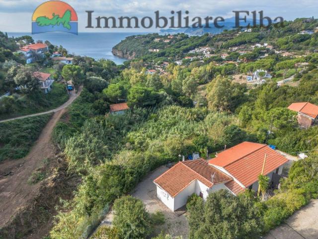 Villa Indipendente in vendita a Morcone, Capoliveri