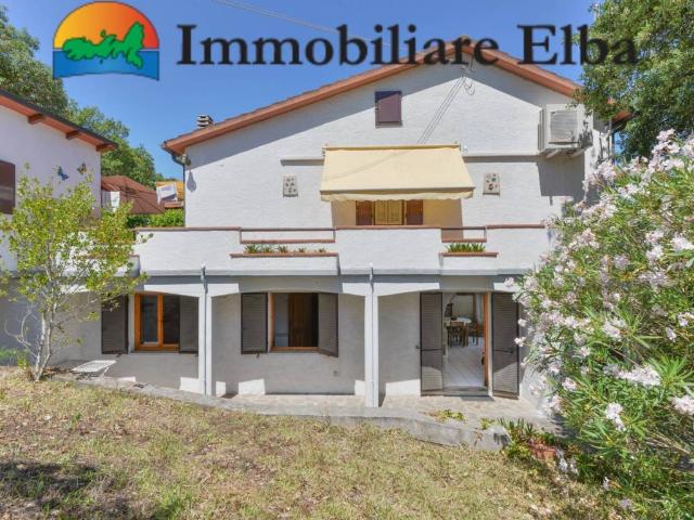 Villa Indipendente in vendita a Gualdo, Capoliveri