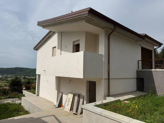 Villa Indipendente in vendita a San Martino Soprarno, Capolona
