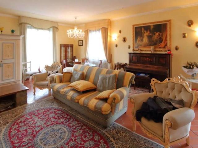 Villa Indipendente in vendita a Capolona, Toscana