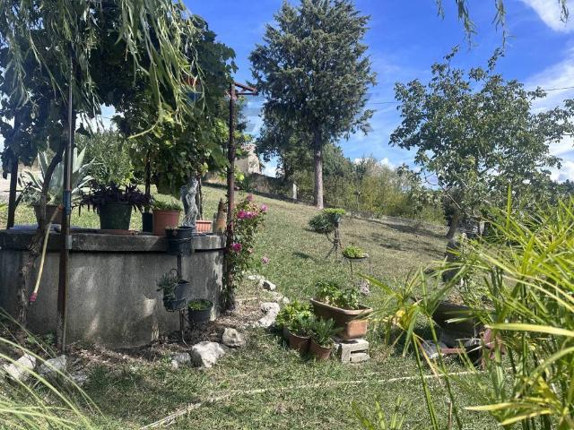 Villa Indipendente in vendita a Caposele, Avellino