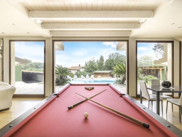 Villa Indipendente in vendita a Capoterra, Sardigna/Sardegna