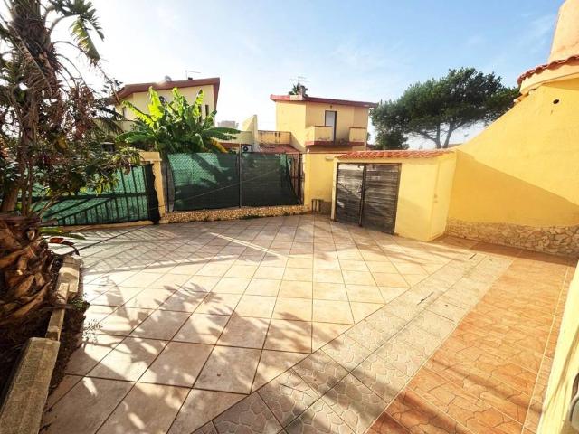 Villa Indipendente in vendita a Frutti d'Oro, Capoterra