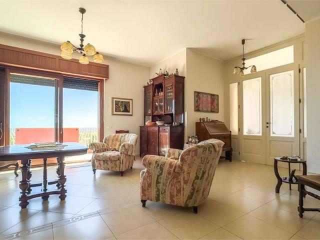 Villa Indipendente in vendita a Capoterra, Sardigna/Sardegna