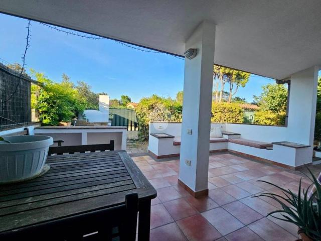 Villa Indipendente in vendita a Residenza del Poggio, Cabuderra/Capoterra