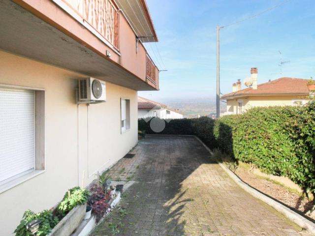 Villa Indipendente in vendita a Cappelle Sul Tavo, Abruzzo