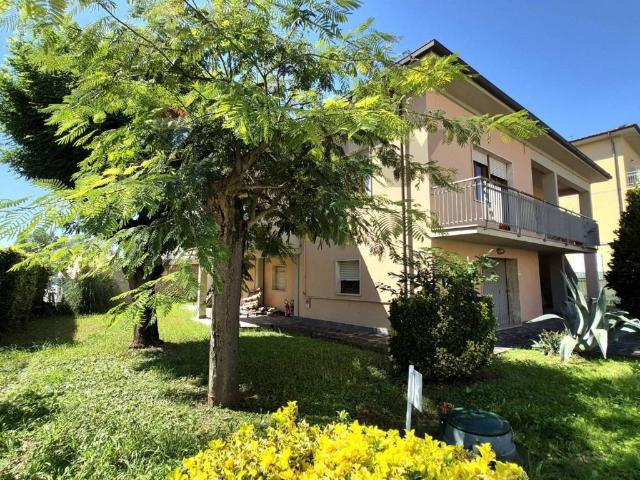 Villa Indipendente in vendita a Limite sull'Arno, Capraia e Limite