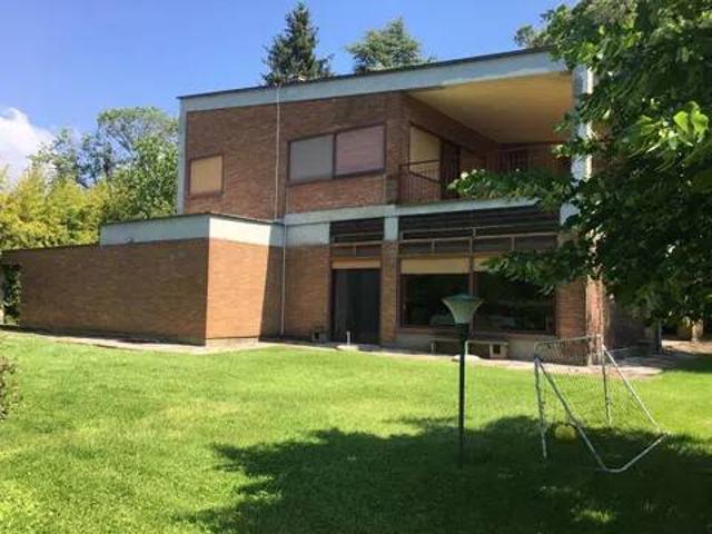 Villa Indipendente in vendita a Capranica, Lazio