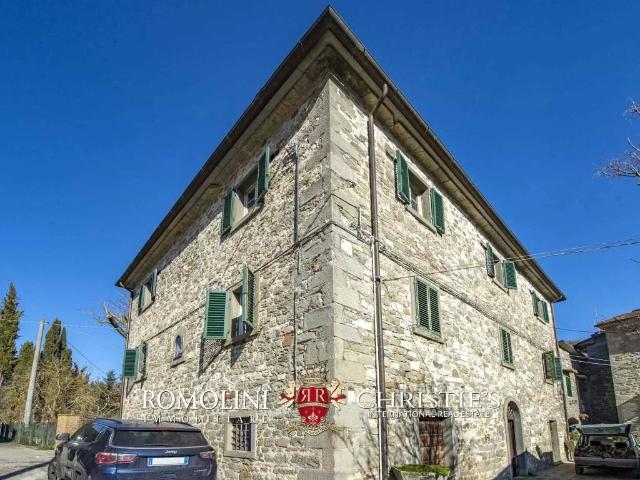 Villa Indipendente in vendita a Caprese Michelangelo, Toscana
