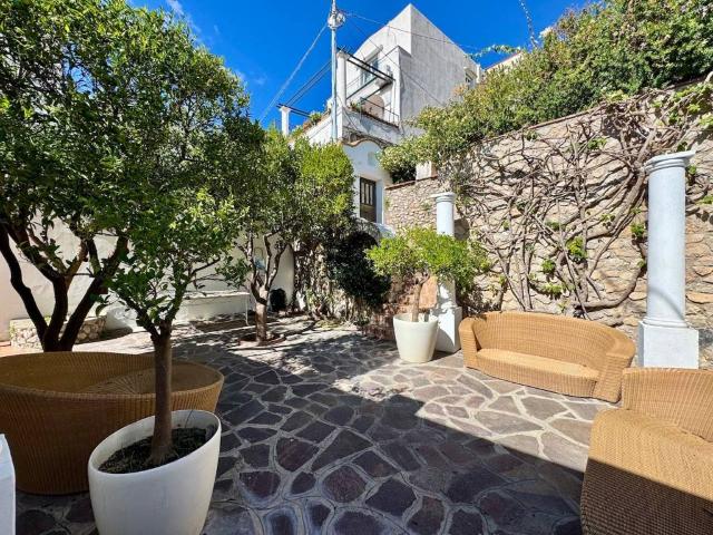Villa Indipendente in vendita a Capri, Campania
